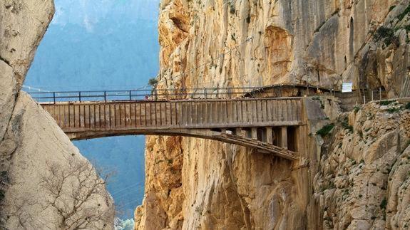 Вилла Casa Clara, Caminito De Rey Valle de Abdalagis Экстерьер фото